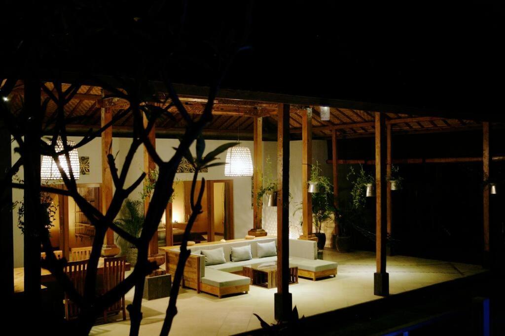 Jungle Joglo Villa Canggu Екстериор снимка